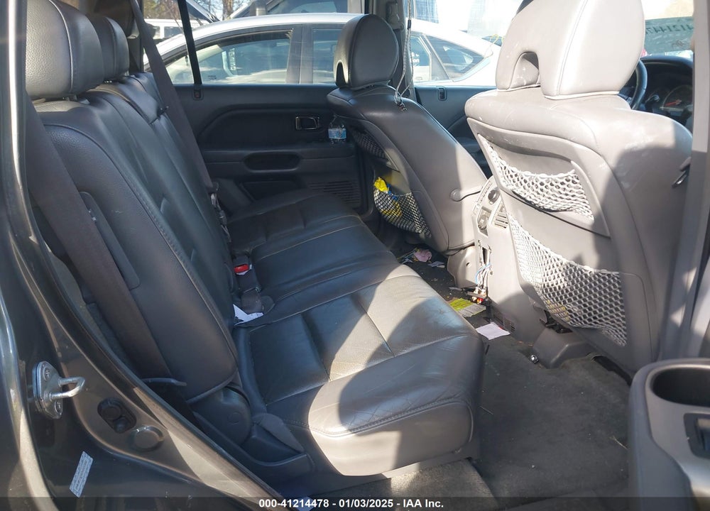 2007 HONDA PILOT EX-L VIN: 2HKYF18707H501332