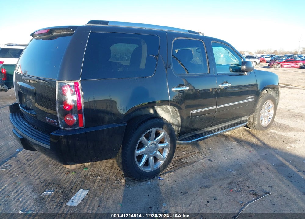 2012 GMC YUKON DENALI VIN: 1GKS1EEF9CR298262