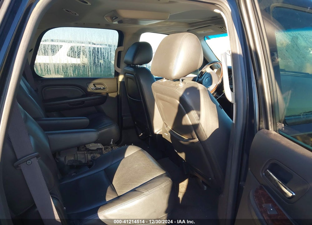 2012 GMC YUKON DENALI VIN: 1GKS1EEF9CR298262