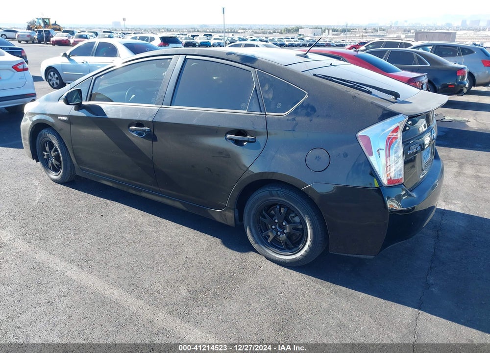 2013 TOYOTA PRIUS THREE VIN: JTDKN3DU6D5543595