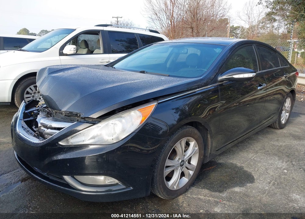 2011 HYUNDAI SONATA VIN: 5NPEC4AC5BH246710