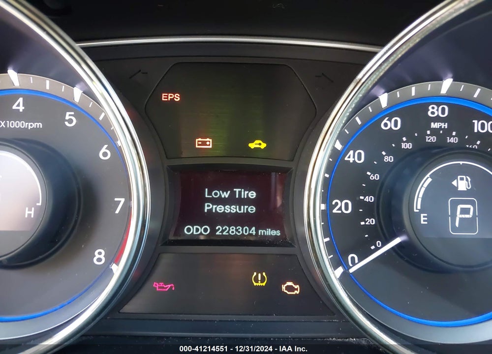 2011 HYUNDAI SONATA VIN: 5NPEC4AC5BH246710