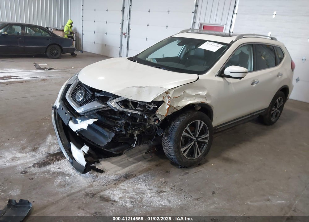 2018 NISSAN ROGUE SL VIN: 5N1AT2MV6JC823539