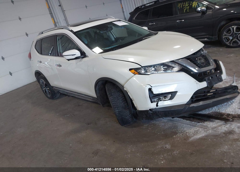 2018 NISSAN ROGUE SL VIN: 5N1AT2MV6JC823539