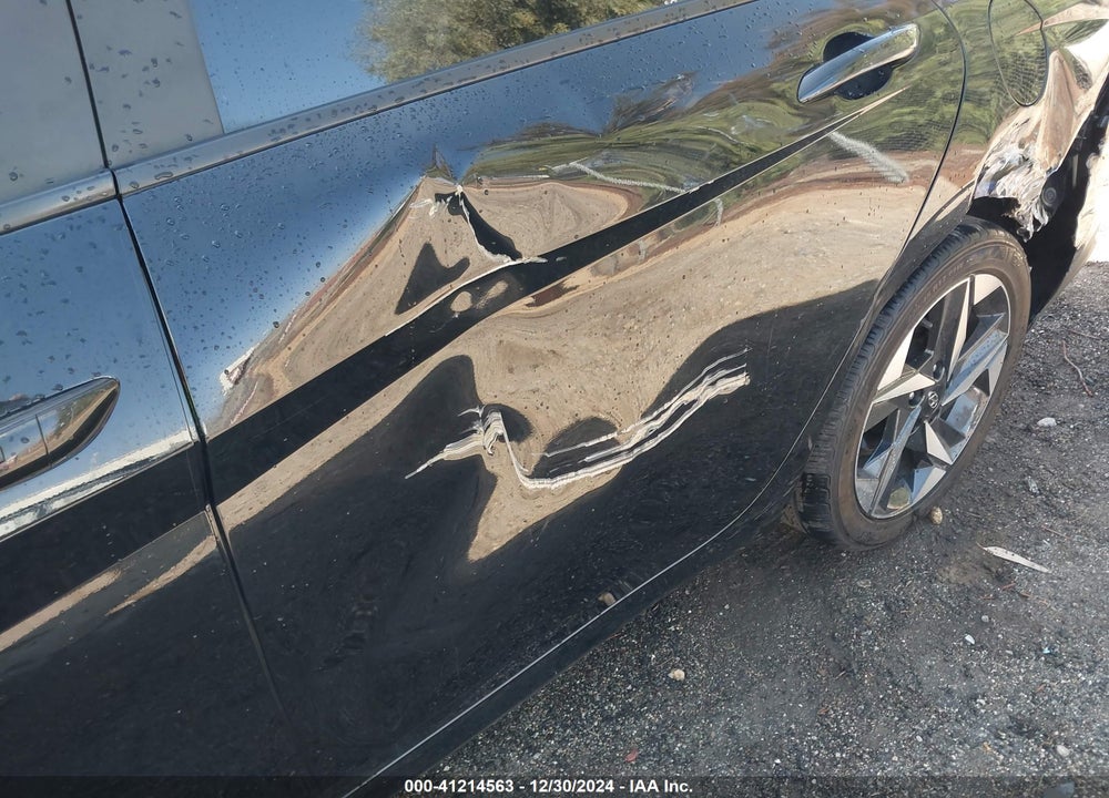 2023 HYUNDAI ELANTRA VIN: KMHLS4AG0PU518487