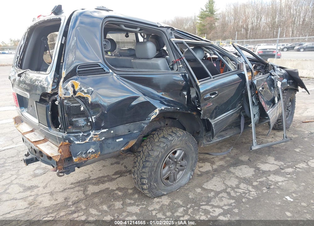 2002 LEXUS LX 470 VIN: JTJHT00W123515036