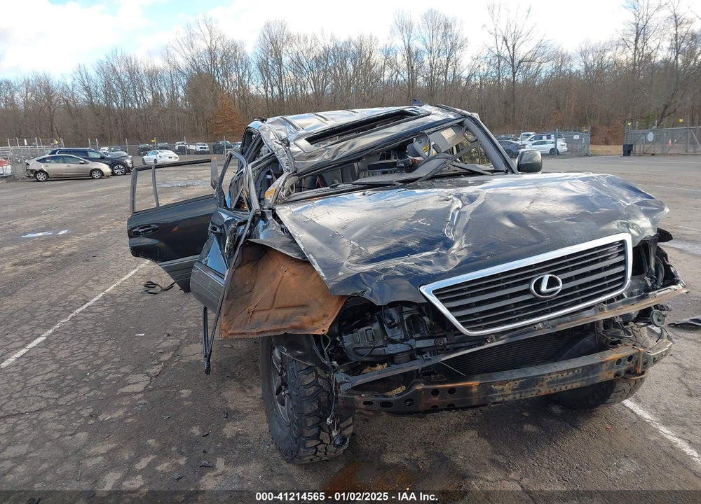2002 LEXUS LX 470 VIN: JTJHT00W123515036