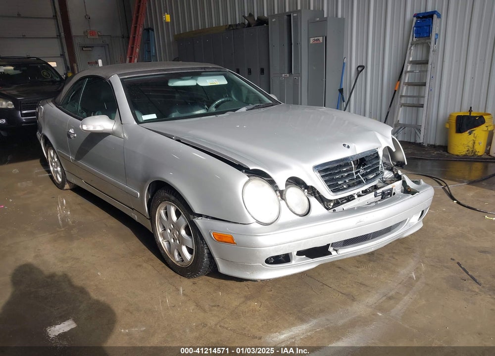 2002 MERCEDES-BENZ CLK 320 VIN: WDBLK65GX2T114801