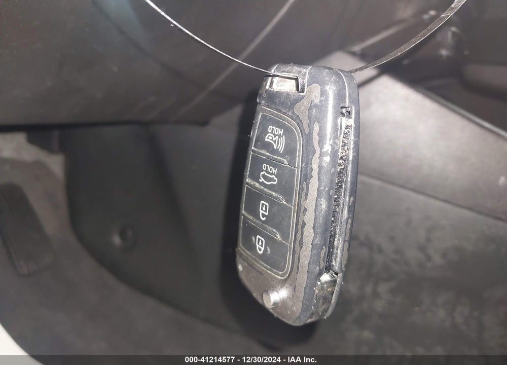 2019 HYUNDAI ACCENT VIN: 3KPC24A38KE058973