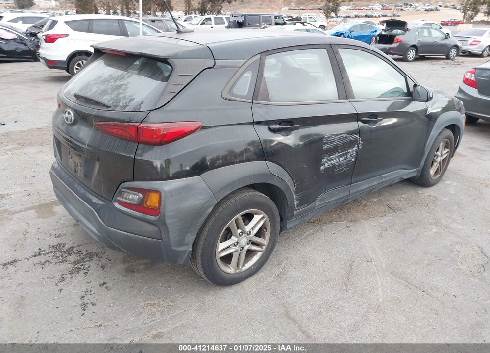 2018 HYUNDAI KONA SE VIN: KM8K12AA5JU090518