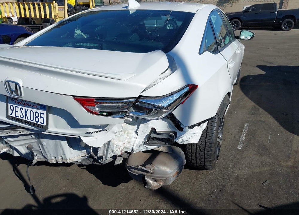 2018 HONDA ACCORD SPORT VIN: 1HGCV1F34JA235701