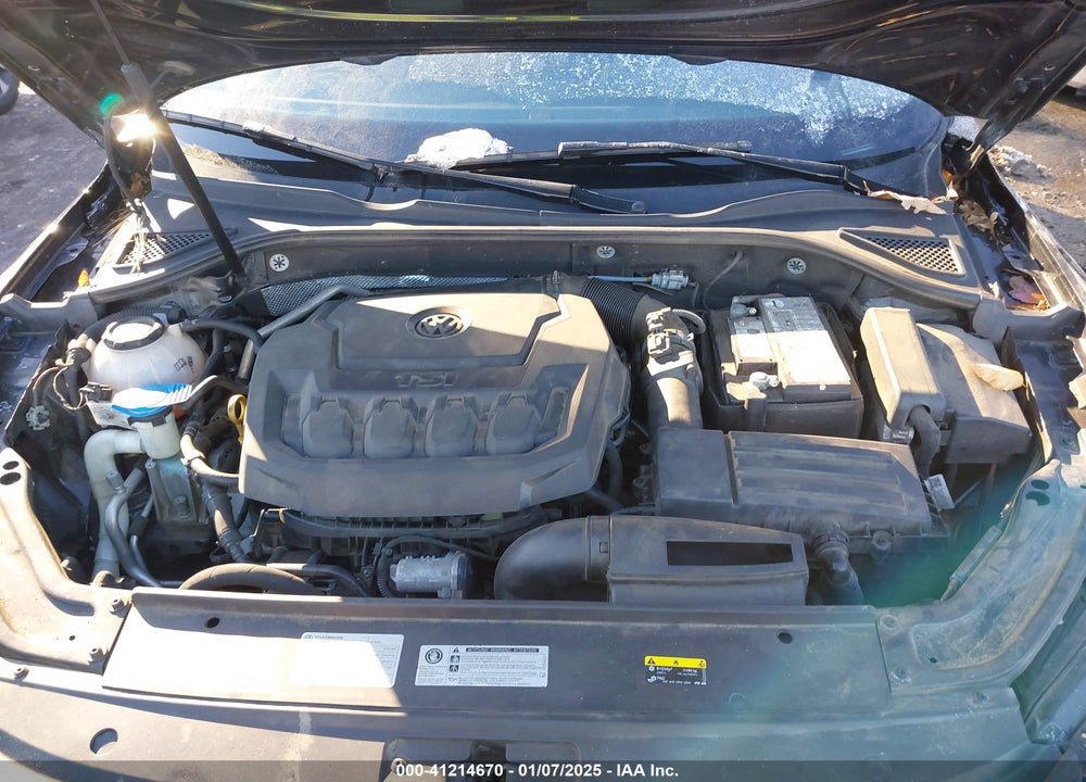 2018 VOLKSWAGEN PASSAT VIN: 1VWAA7A37JC020276