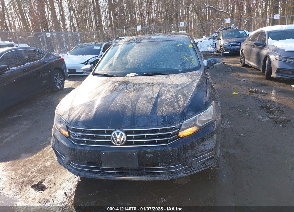 2018 VOLKSWAGEN PASSAT VIN: 1VWAA7A37JC020276