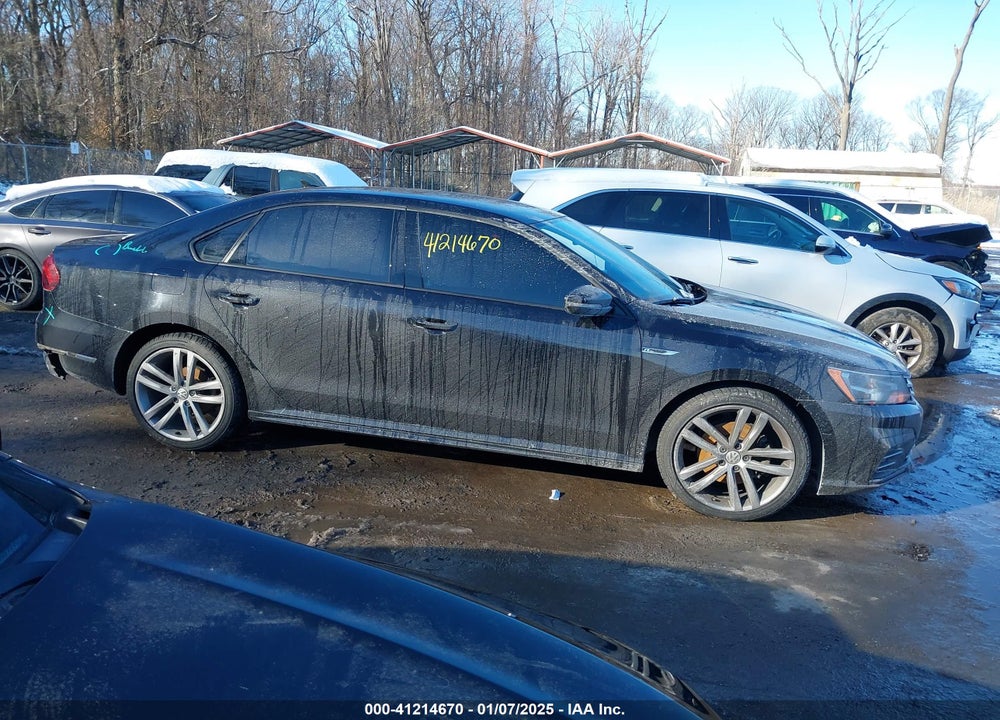 2018 VOLKSWAGEN PASSAT VIN: 1VWAA7A37JC020276