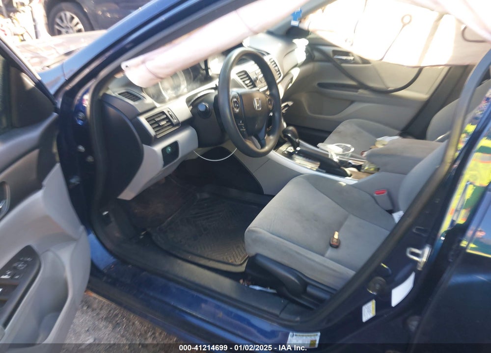 2013 HONDA ACCORD LX VIN: 1HGCR2F39DA118839