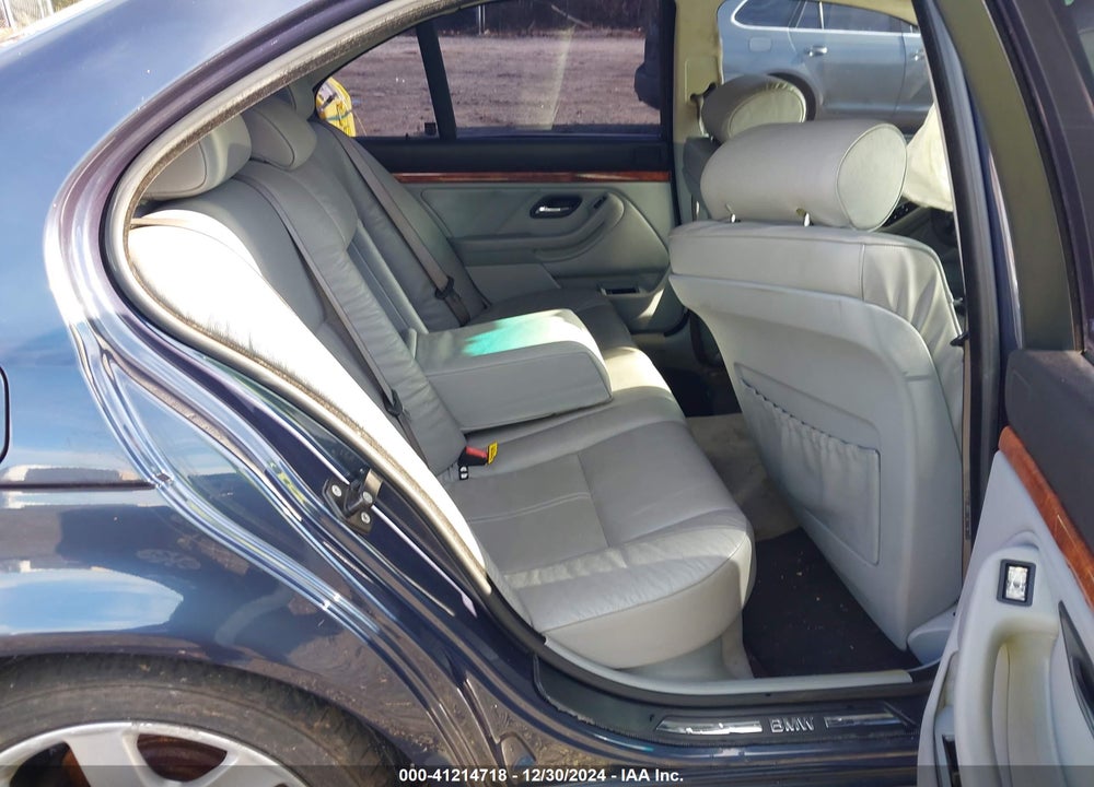 2003 BMW 525I VIN: WBADT33493GF43240