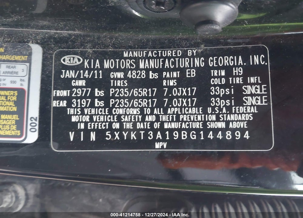 2011 KIA SORENTO LX VIN: 5XYKT3A19BG144894