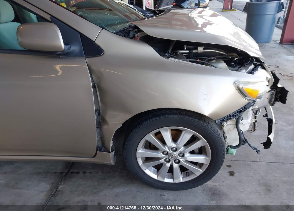 2009 TOYOTA COROLLA LE VIN: 1NXBU40E99Z099497
