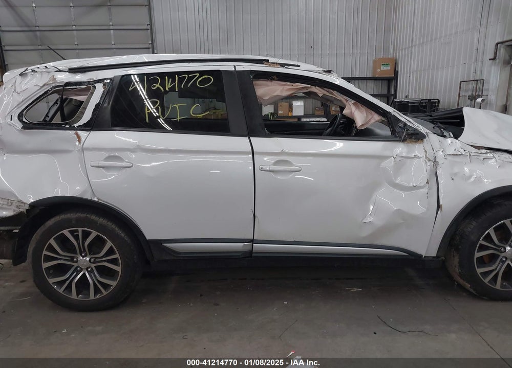 2016 MITSUBISHI OUTLANDER SEL VIN: JA4AZ3A33GZ019162