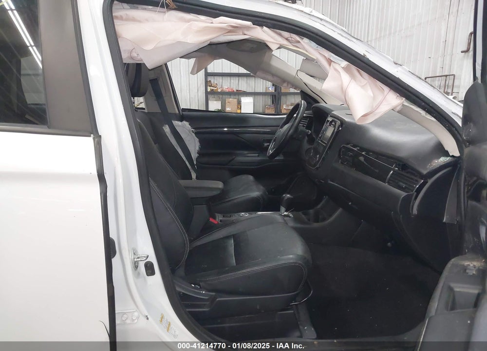 2016 MITSUBISHI OUTLANDER SEL VIN: JA4AZ3A33GZ019162