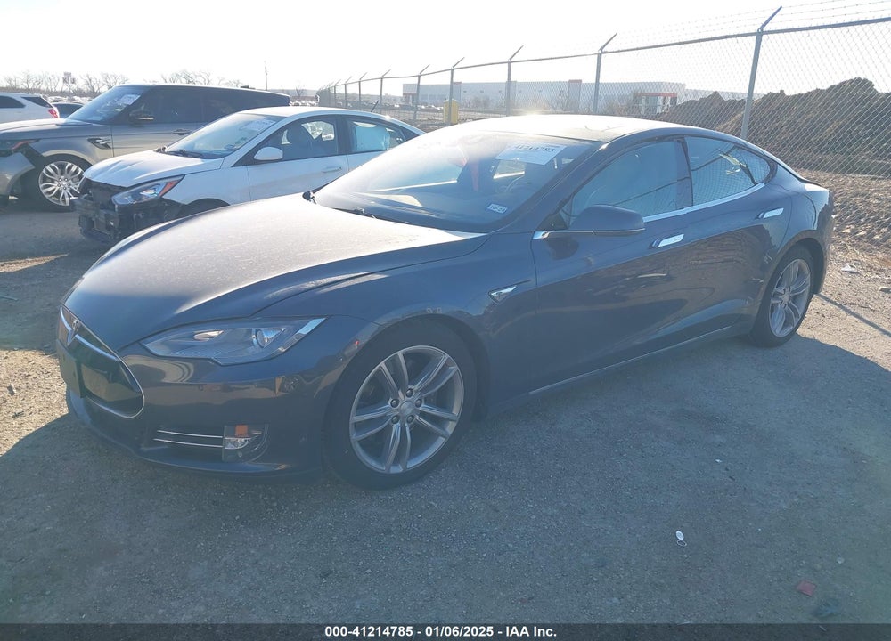 2016 TESLA MODEL S VIN: 5YJSA1E20GF128496