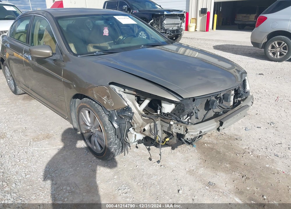 2008 HONDA ACCORD VIN: 1HGCP36848A083429