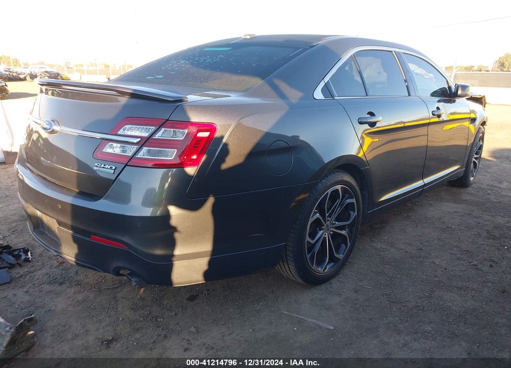 2015 FORD TAURUS SHO VIN: 1FAHP2KT2FG209120
