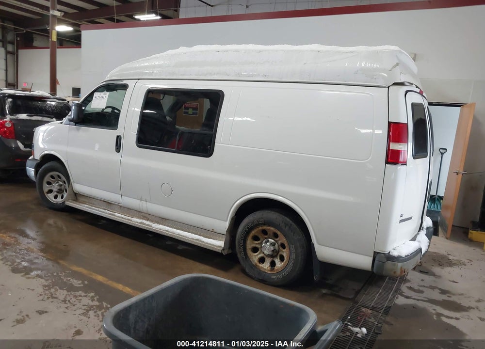 2009 CHEVROLET EXPRESS 1500 WORK VAN VIN: 1GCFG154691142335