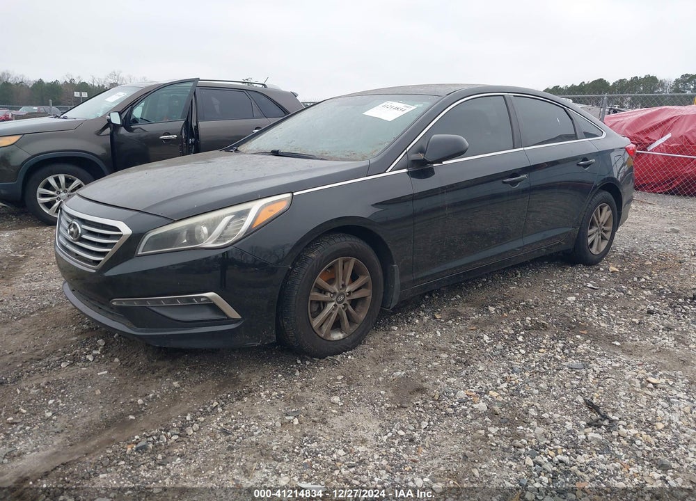 2015 HYUNDAI SONATA SE VIN: 5NPE24AF7FH150287