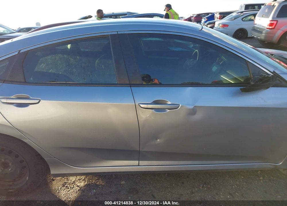 2020 HONDA CIVIC VIN: 2HGFC2F66LH569705