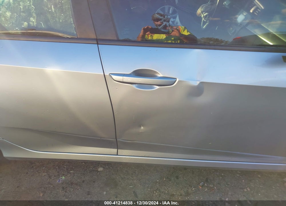 2020 HONDA CIVIC VIN: 2HGFC2F66LH569705
