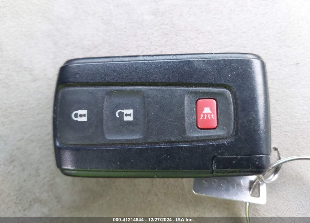 2009 TOYOTA PRIUS VIN: JTDKB20U997880198