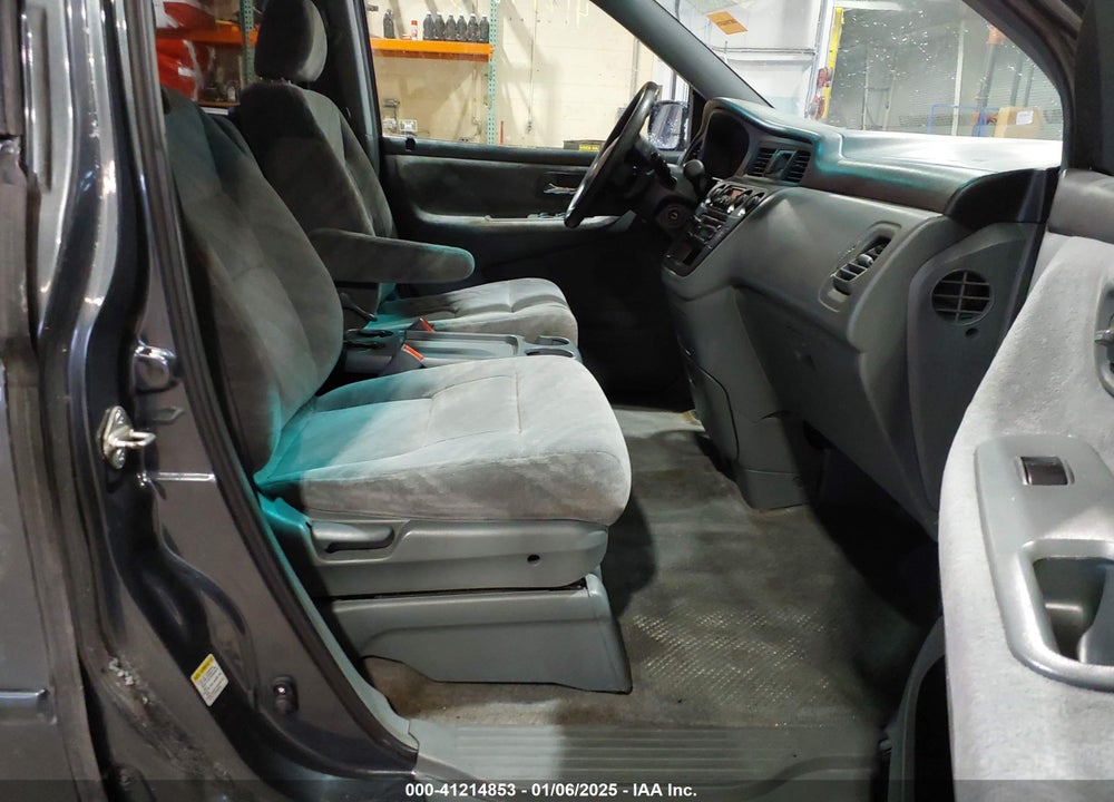 2003 HONDA ODYSSEY EX VIN: 5FNRL18643B122721