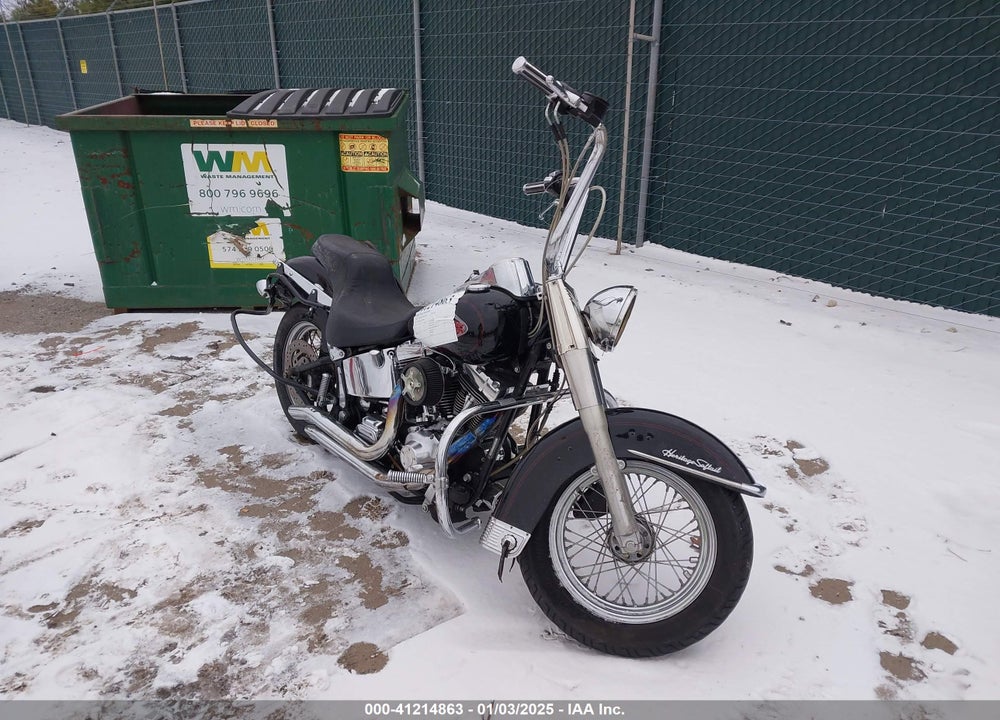 2001 HARLEY-DAVIDSON FLSTCI VIN: 1HD1BWB1X1Y053880