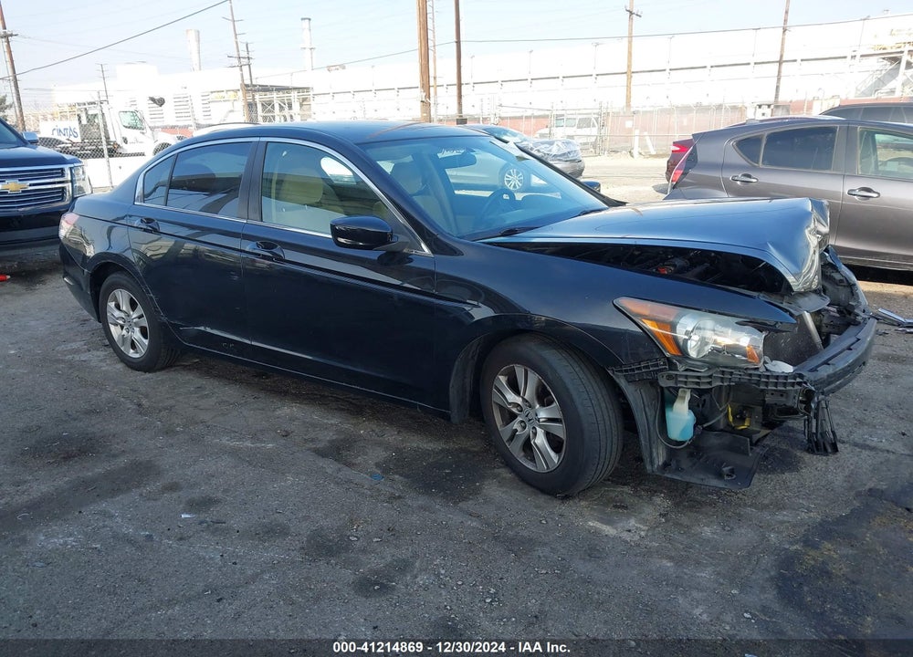 2010 HONDA ACCORD 2.4 LX-P VIN: 1HGCP2F43AA110729