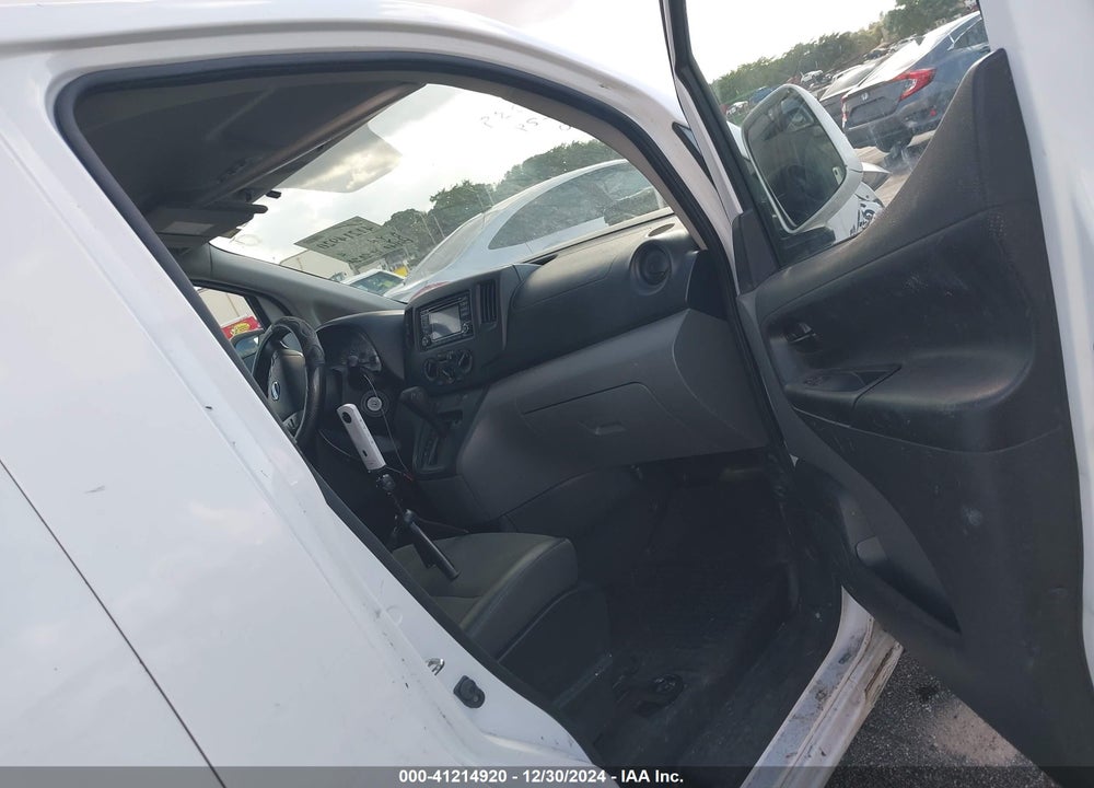 2019 NISSAN NV200 SV VIN: 3N6CM0KN7KK705560