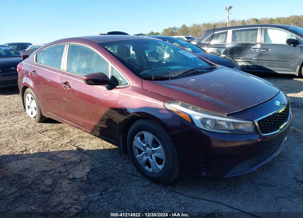 2018 KIA FORTE LX VIN: 3KPFK4A79JE169188