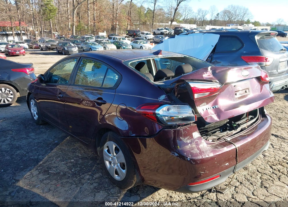 2018 KIA FORTE LX VIN: 3KPFK4A79JE169188