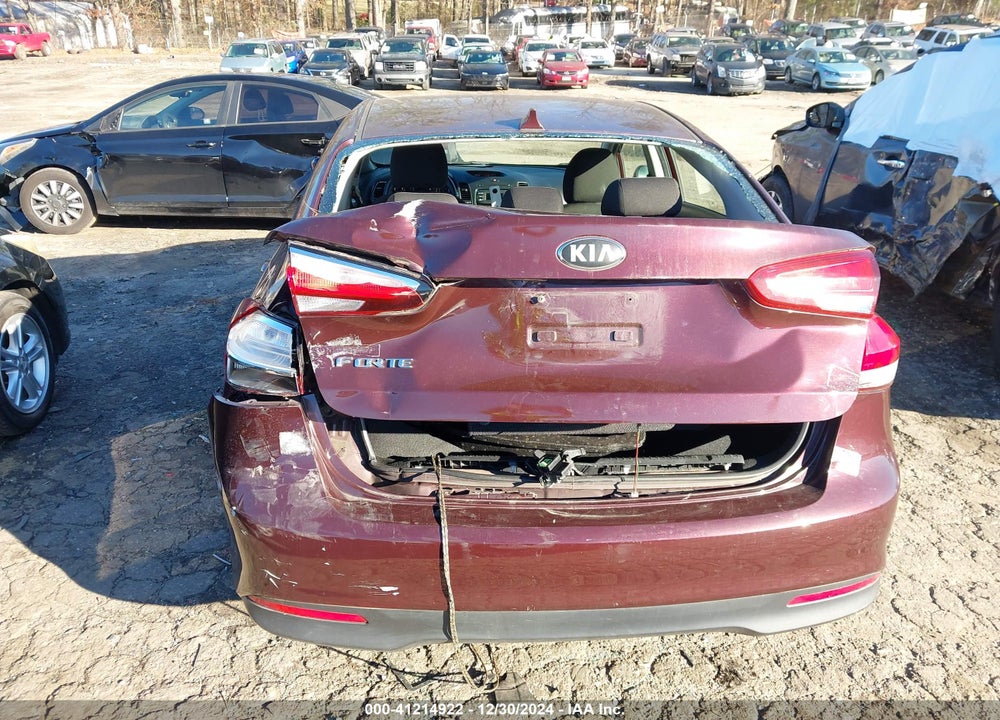 2018 KIA FORTE LX VIN: 3KPFK4A79JE169188
