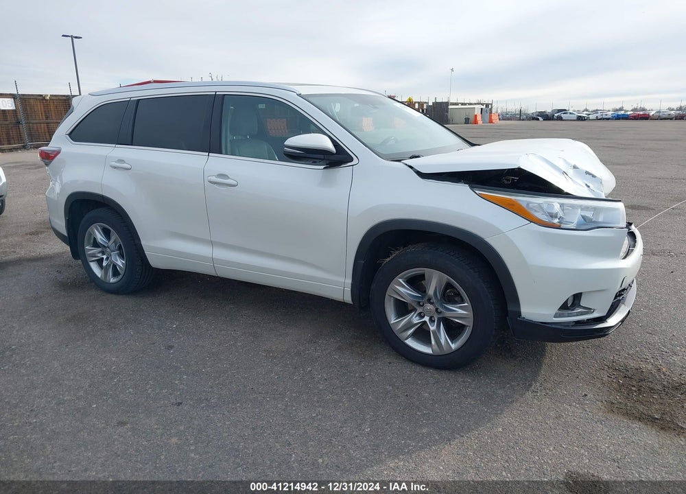 2015 TOYOTA HIGHLANDER LIMITED PLATINUM V6 VIN: 5TDDKRFH3FS208263
