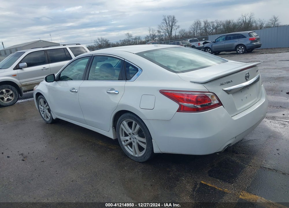 2013 NISSAN ALTIMA 3.5 SV VIN: 1N4BL3AP1DC144325