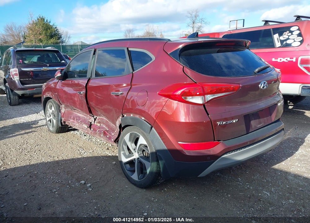 2017 HYUNDAI TUCSON LIMITED VIN: KM8J3CA25HU370390