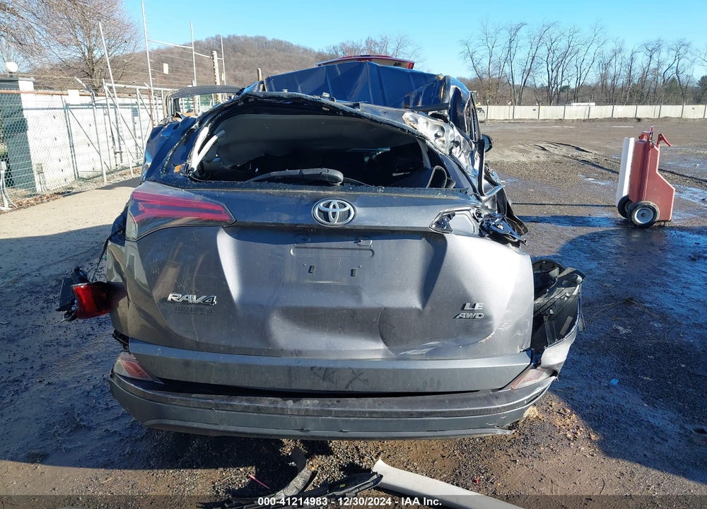 2016 TOYOTA RAV4 LE VIN: 2T3BFREV1GW487540