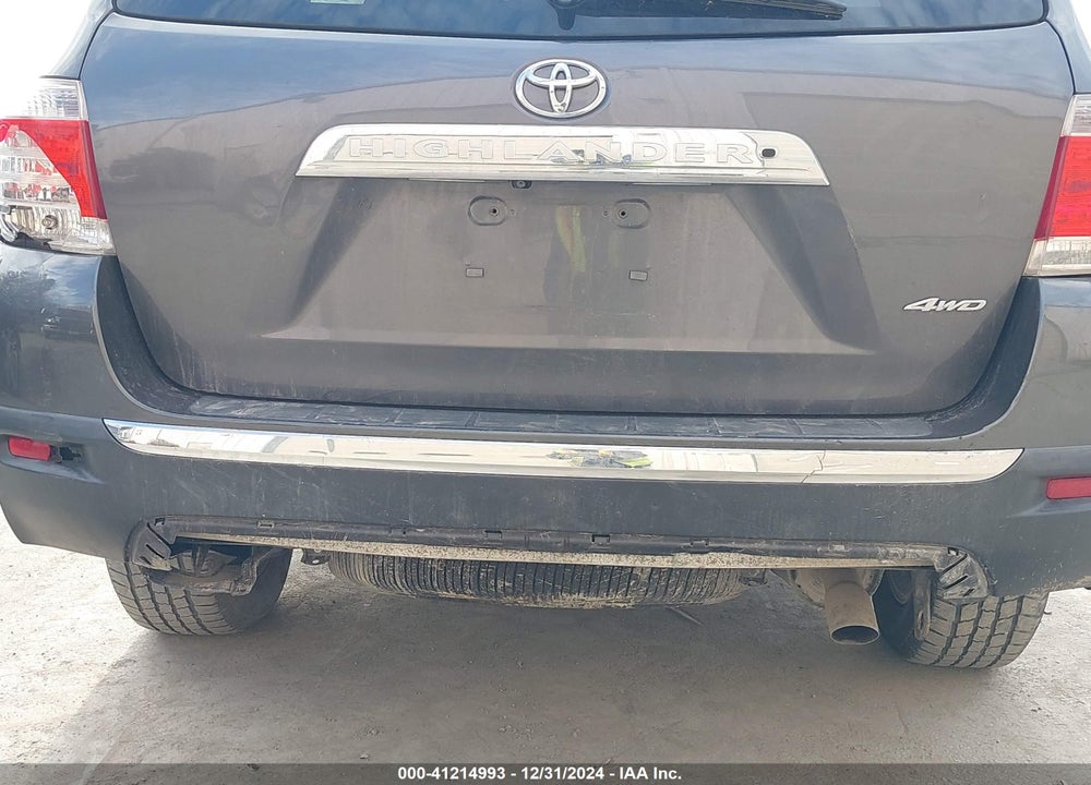 2011 TOYOTA HIGHLANDER VIN: 5TDBK3EH1BS066978