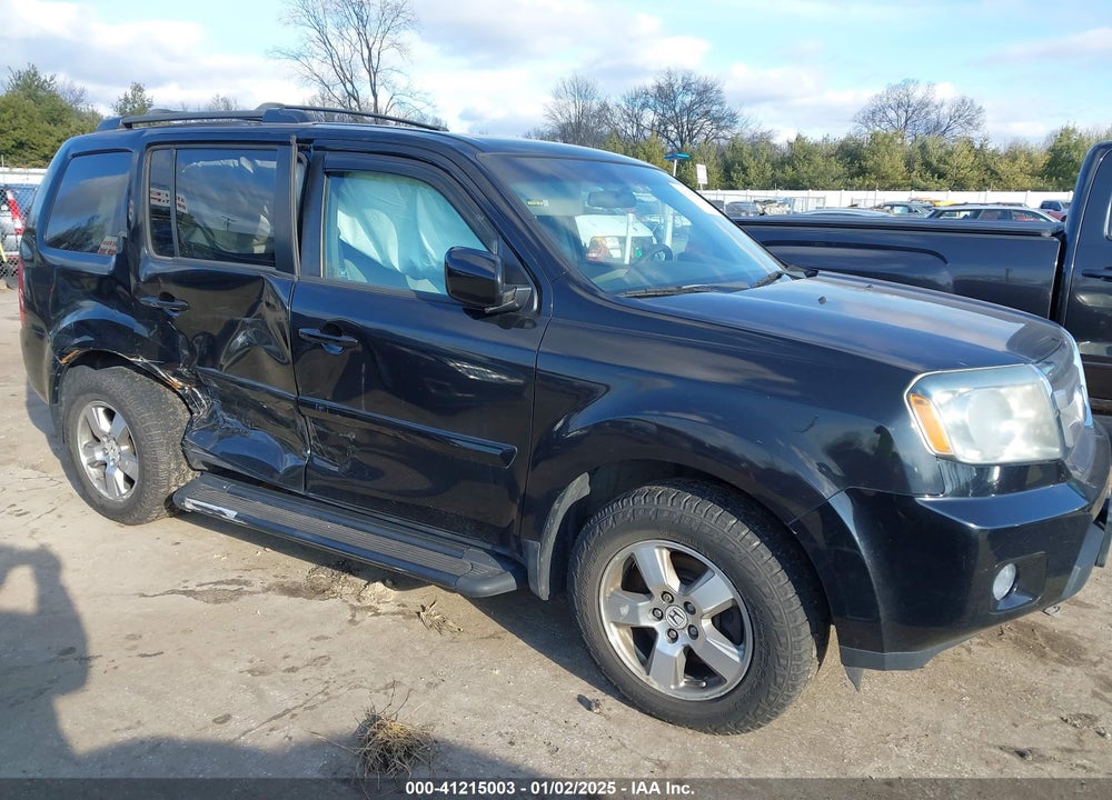2011 HONDA PILOT EX VIN: 5FNYF4H42BB074895