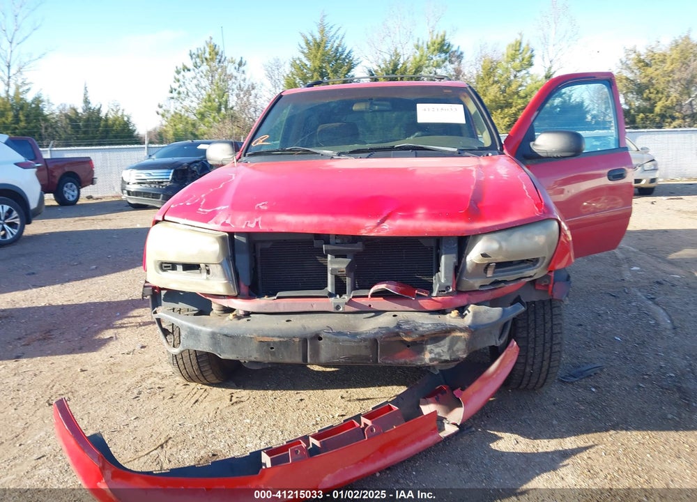 2002 CHEVROLET TRAILBLAZER VIN: 1GNDS13S822482987