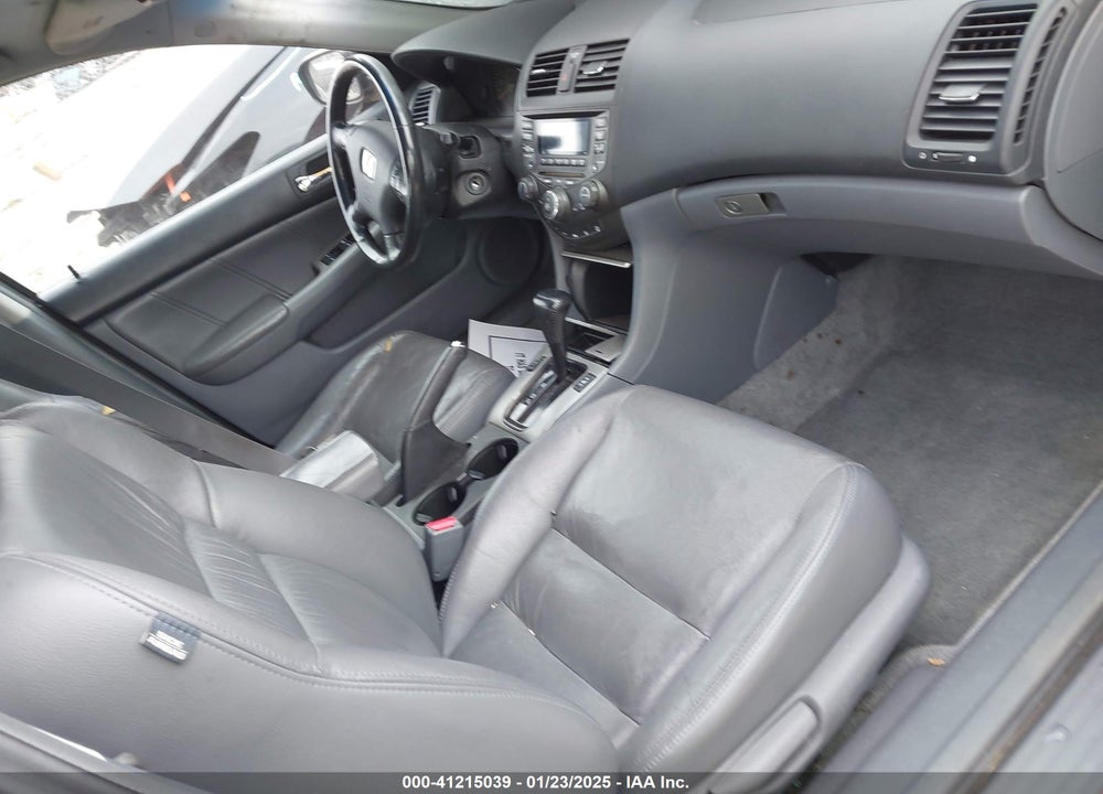 2005 HONDA ACCORD 2.4 EX VIN: 1HGCM56875A141629