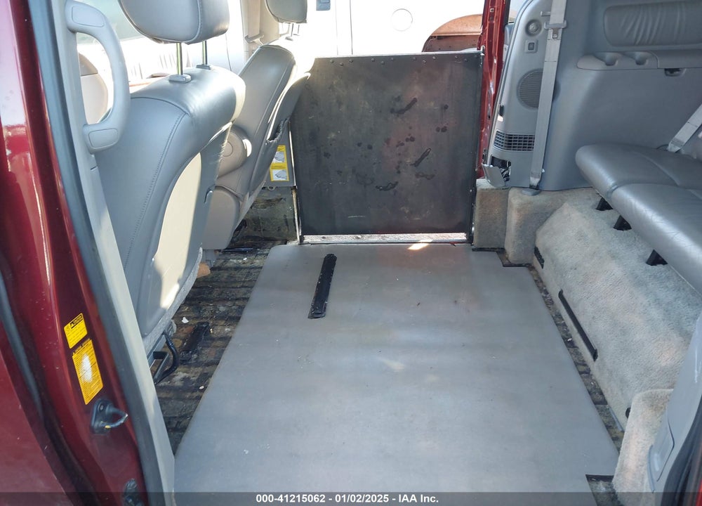 2005 TOYOTA SIENNA XLE LIMITED VIN: 5TDZA22C65S234297