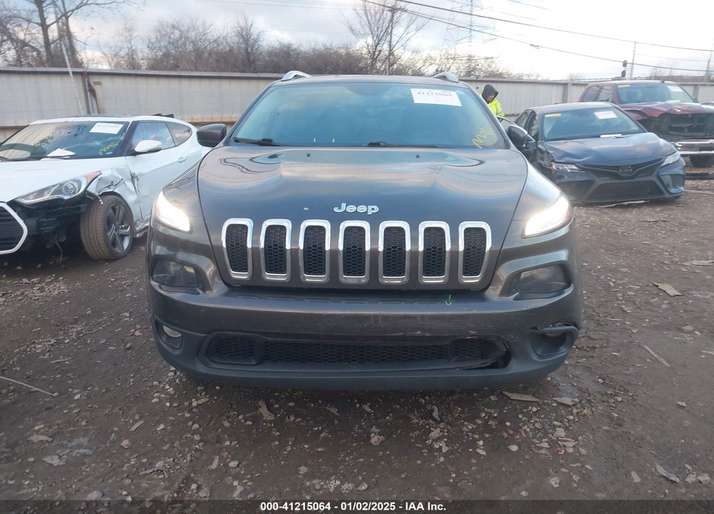 2016 JEEP CHEROKEE LATITUDE VIN: 1C4PJMCB4GW141886