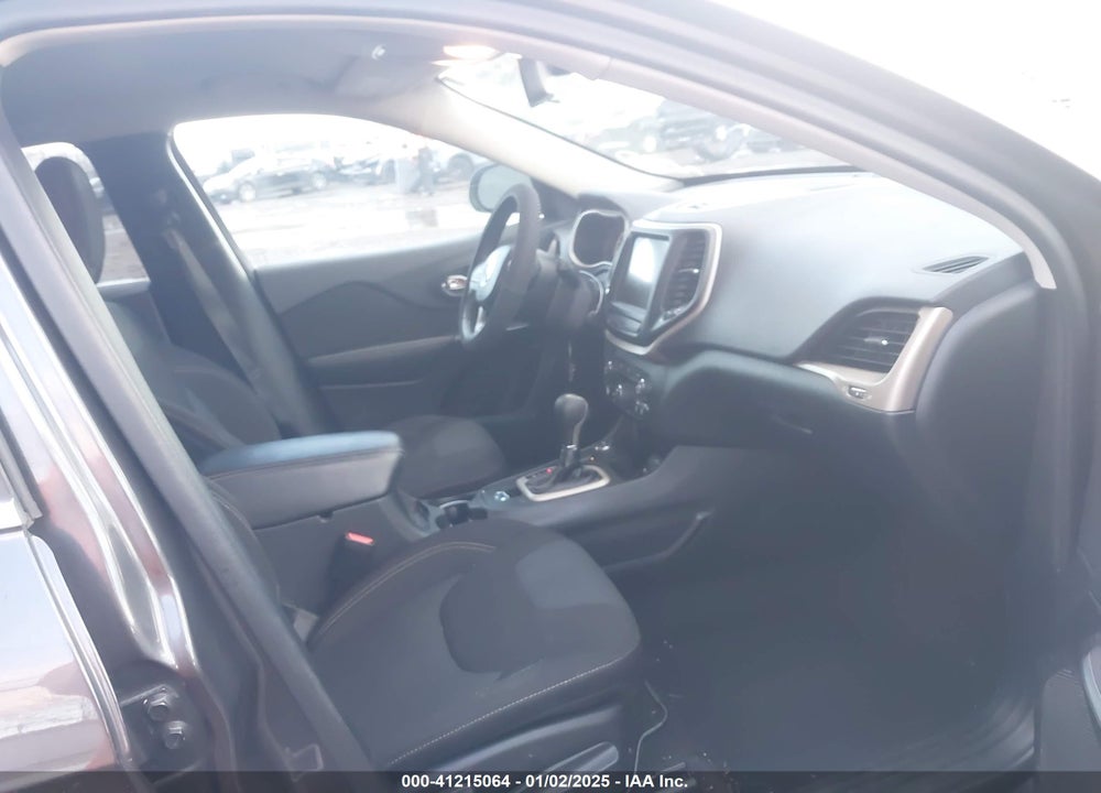 2016 JEEP CHEROKEE LATITUDE VIN: 1C4PJMCB4GW141886